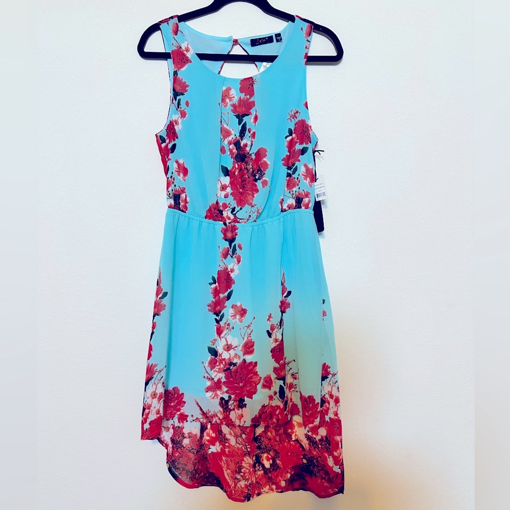 DEX high-low‎ dress